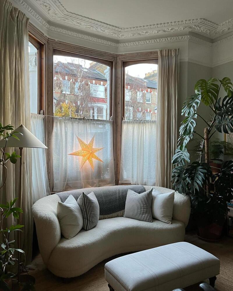 French Style Bay Windows 2