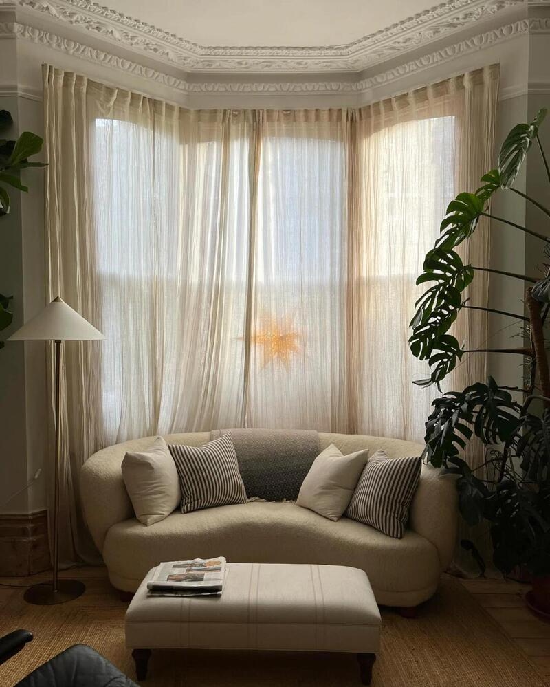 French Style Bay Windows