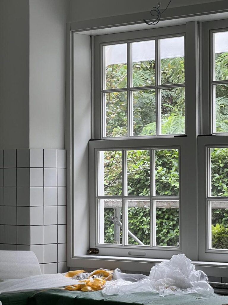 double hung windows 5